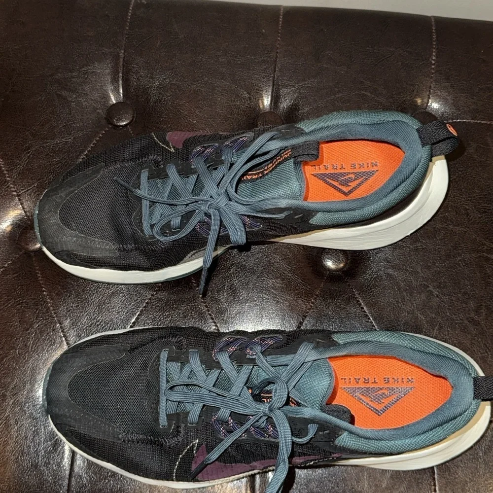 Nike Trail Juniper trail running shoes size 8.5